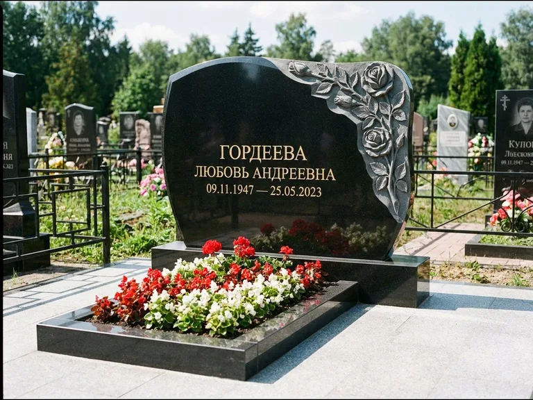 Памятник с барельефом — выполненная работа 16 в Уфе