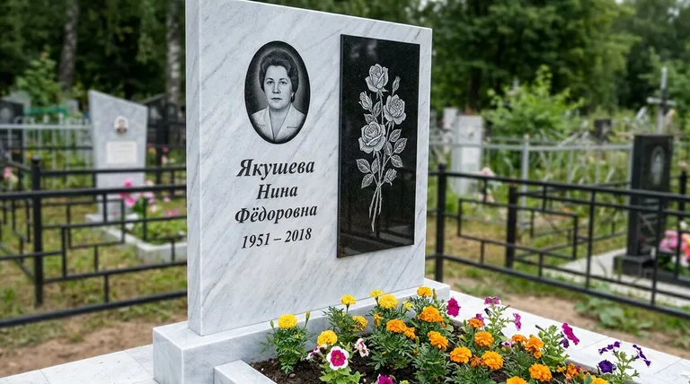 Памятник с гравировкой роз — выполненная работа «Якушева» в Уфе