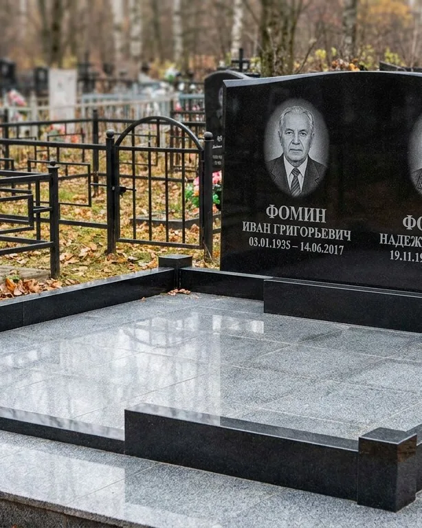 Премиум-комплекс под ключ с вазами и скамьёй в Уфе
