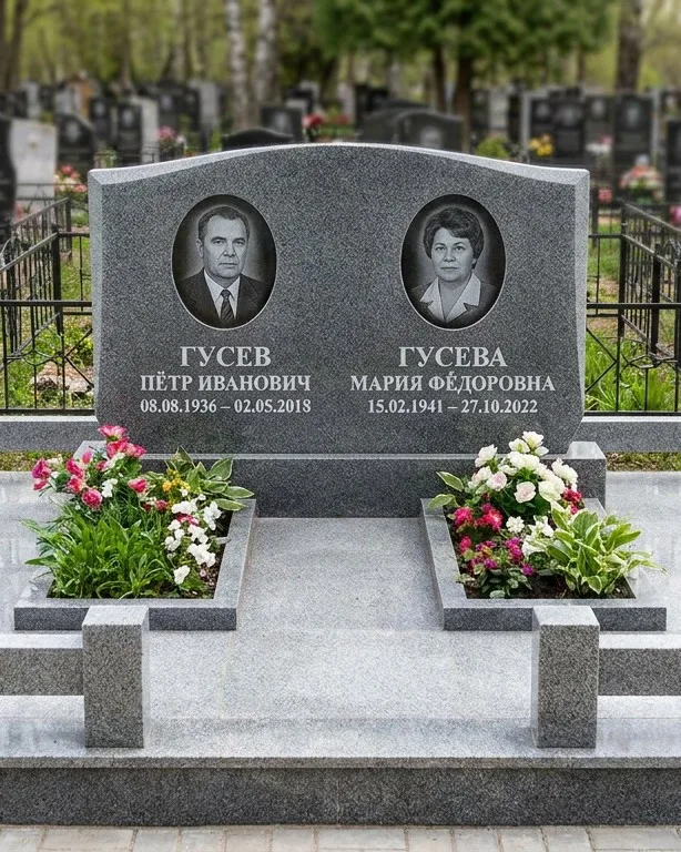 Памятник под ключ из белого мрамора в Уфе