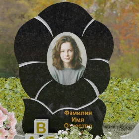 Гранитный светский вертикальный памятник - П233